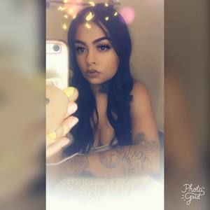 Meet your Posher, Loraine